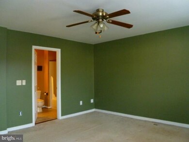 9544 Buttonbush Ct unit 1614D, Manassas, VA 20110 - photo 2