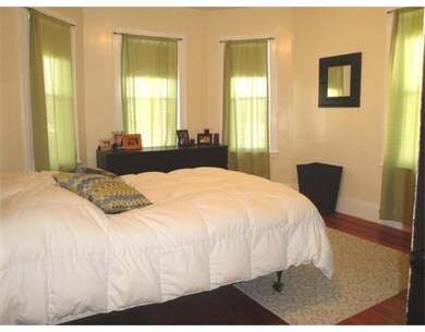 37 Cypress St unit 2, Watertown, MA 02472 - photo 7