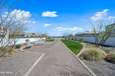 7-Goldwater-ocupix-Comm