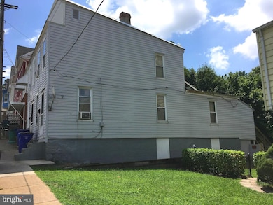 217 East Ave, Hagerstown, MD 21740 - photo 2