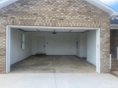 5569 Thomas Ln, Stanfield, NC 28163 - photo 4