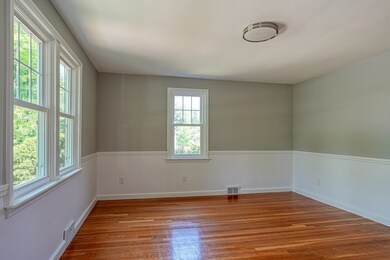11 Adams Rd, Northborough, MA 01532 - photo 5