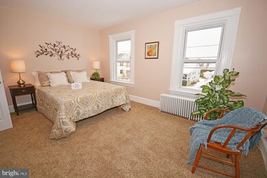 340 E Jackson St, New Holland, PA 17557 - photo 5