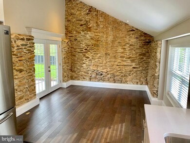 35285 Snickersville Turnpike, Round Hill, VA 20141 - photo 7