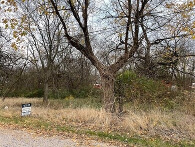 118 Poplar St, Bonham, TX 75418 - photo 5