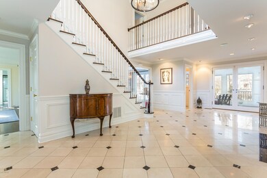 24 Lakewood Cir N unit North, Greenwich, CT 06830 - photo 4