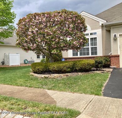 6 Arcadia Dr, Manchester Township, NJ 08759 - photo 2