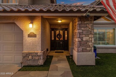 5-web-or-mls-932-e-encinas-ave