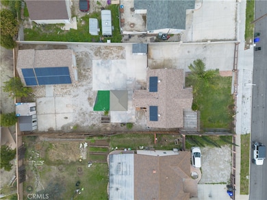 414 S Linden Ave, Rialto, CA 92376 - photo 3