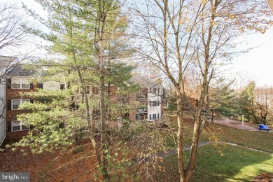 18324 Streamside Dr unit 302, Gaithersburg, MD 20879 - photo 5