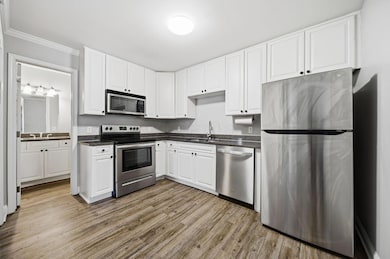 11-web-or-mls-Nate Nester - 1397 Broadvi