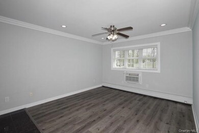 118 Carleton Ave unit 2B, Islip Terrace, NY 11752 - photo 4