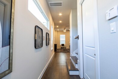 914 W 35th St unit C, Houston, TX 77018 - photo 3