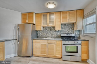 8617 Willow Oak Rd, Parkville, MD 21234 - photo 7