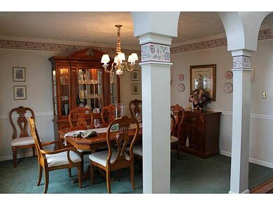 557 Hoover Dr, Apollo, PA 15613 - photo 5