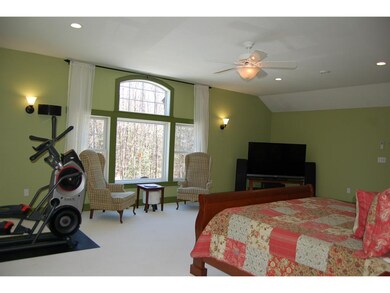 810 Hurd Pond Rd, Newport, NH 03773 - photo 6