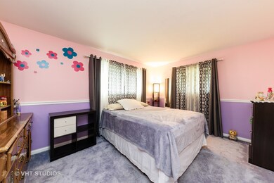 4406 Sycamore Ln, Rolling Meadows, IL 60008 - photo 5