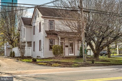 16 W Main St, Leola, PA 17540 - photo 4
