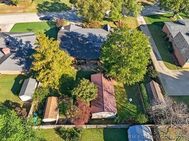2549 Regency Rd, Bartlesville, OK 74006 - photo 6