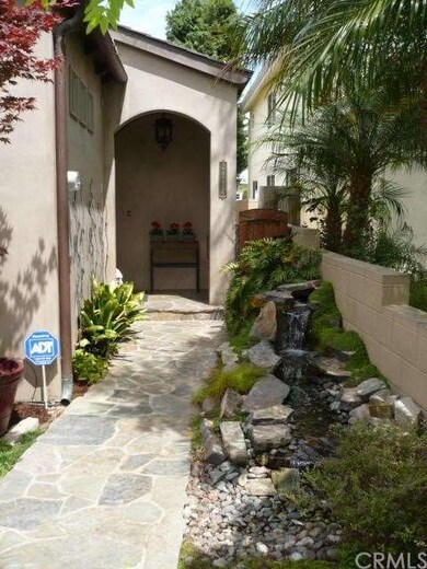 Cool Waterfall Fountain Entry