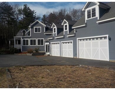 27 Pudding St, Uxbridge, MA 01569 - photo 2