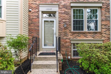 13347 Burkitts Rd, Fairfax, VA 22033 - photo 3