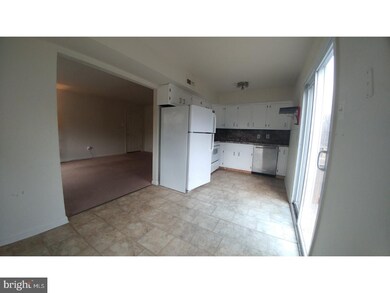 721 Willow St unit 2B, Lansdale, PA 19446 - photo 7