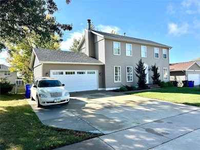 6809 Terrazzo Dr NW, Cedar Rapids, IA 52405 - photo 2