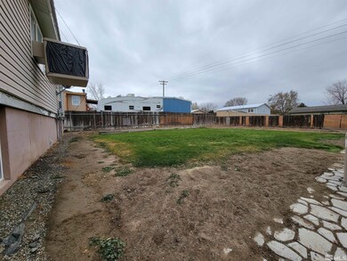 1320 Kodac St, Winnemucca, NV 89445 - photo 4
