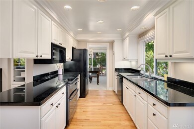 7474 85th Place SE, Mercer Island, WA 98040 - photo 6