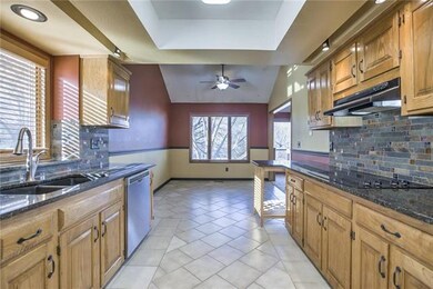12608 W 85th Place, Lenexa, KS 66215 - photo 5