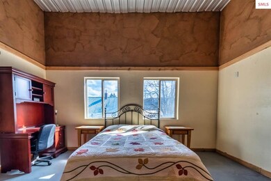 6098 E Highway 2, Laclede, ID 83841 - photo 7