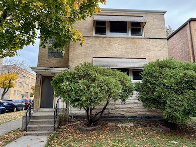 6259 N Artesian Ave, Chicago, IL 60659 - photo 2