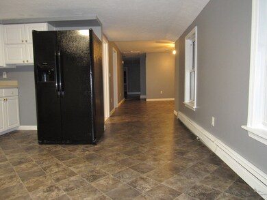 165 Hart St unit 2, Taunton, MA 02780 - photo 2