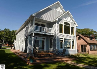 28 N Huron Rd, Au Gres, MI 48703 - photo 2