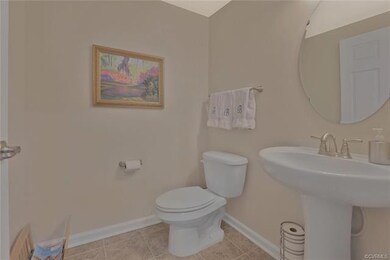 1st level 1/2 bath
