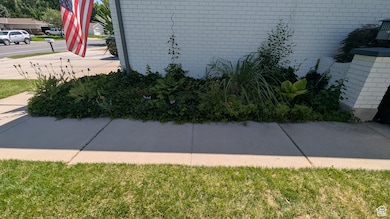 1584 Petunia Way, Sandy, UT 84092 - photo 6