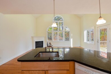 009-Kitchen-5041797-medium