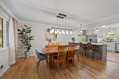 3170 Brandon Rd, Columbus, OH 43221 - photo 4