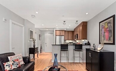 Folio Boston unit 906, Boston, MA 02110 - photo 2