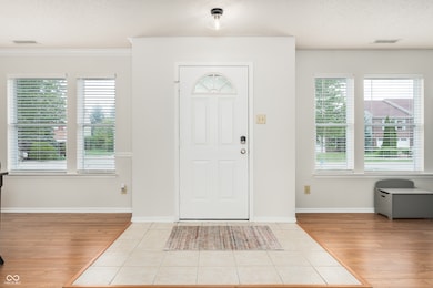 10355 Waveland Cir, Fishers, IN 46038 - photo 4