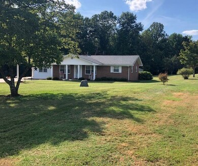 15869 Mount Cross Rd, Dry Fork, VA 24549 - photo 2