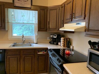 11 Haywood Ave, Rutland, VT 05701 - photo 7