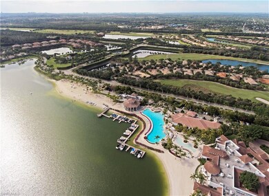 Aerial view of the inifinity pool....drive your bo