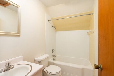 42 Butler Place unit 3, Northampton, MA 01060 - photo 4