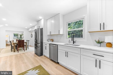 4202 Yarnell Ct, Bowie, MD 20715 - photo 3