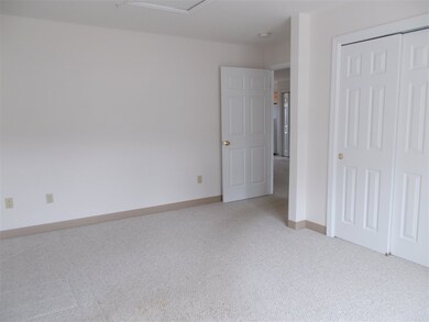5 Tampa Dr unit F7, Rochester, NH 03867 - photo 5