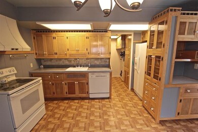 79 S 11th Ave, Beech Grove, IN 46107 - photo 6