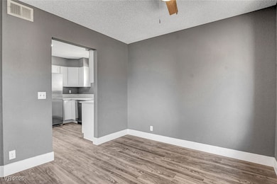 3151 Soaring Gulls Dr unit 2055, Las Vegas, NV 89128 - photo 7