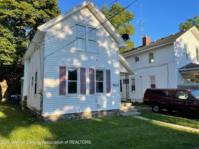 922 N Pine St, Lansing, MI 48906 - photo 4